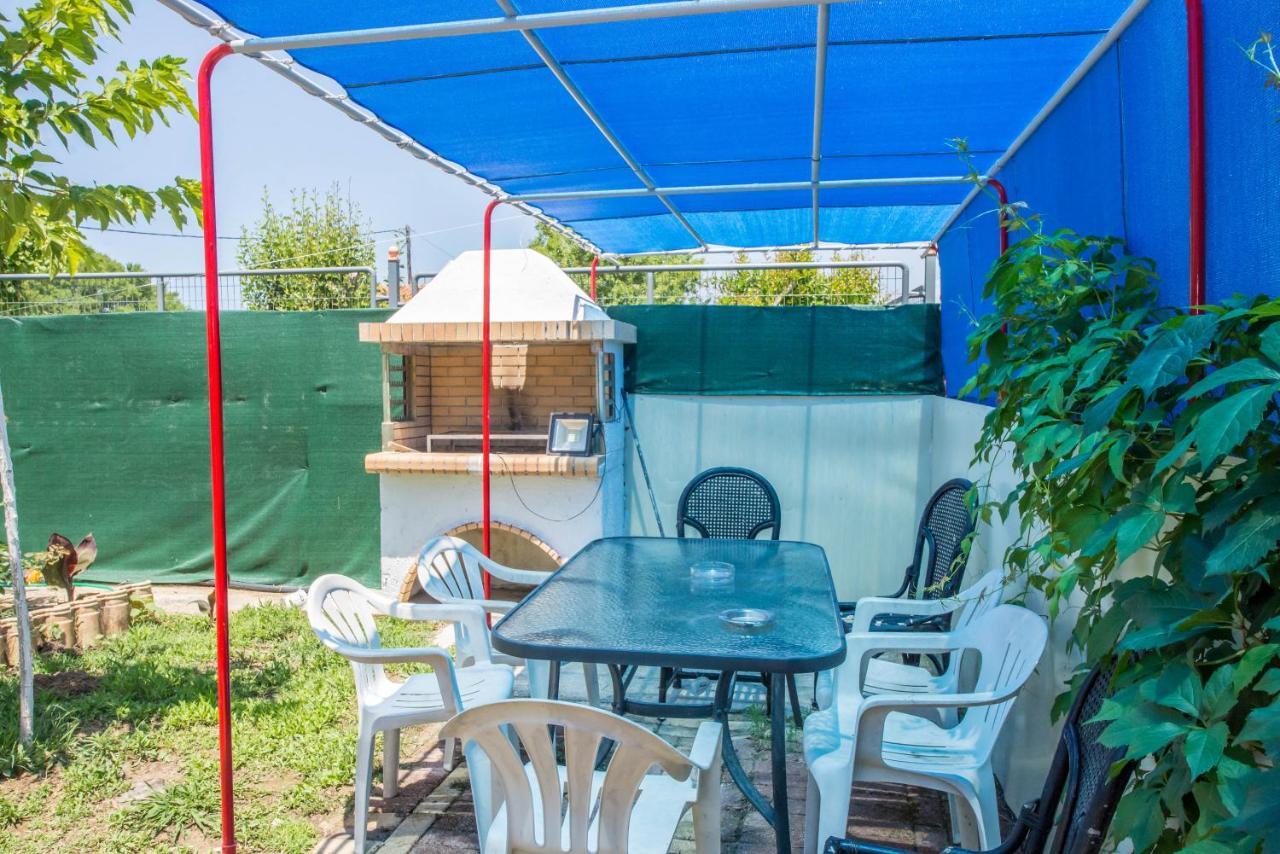 Villa Eleni Holidays Resort With Swimming Pool, Сидарион Экстерьер фото