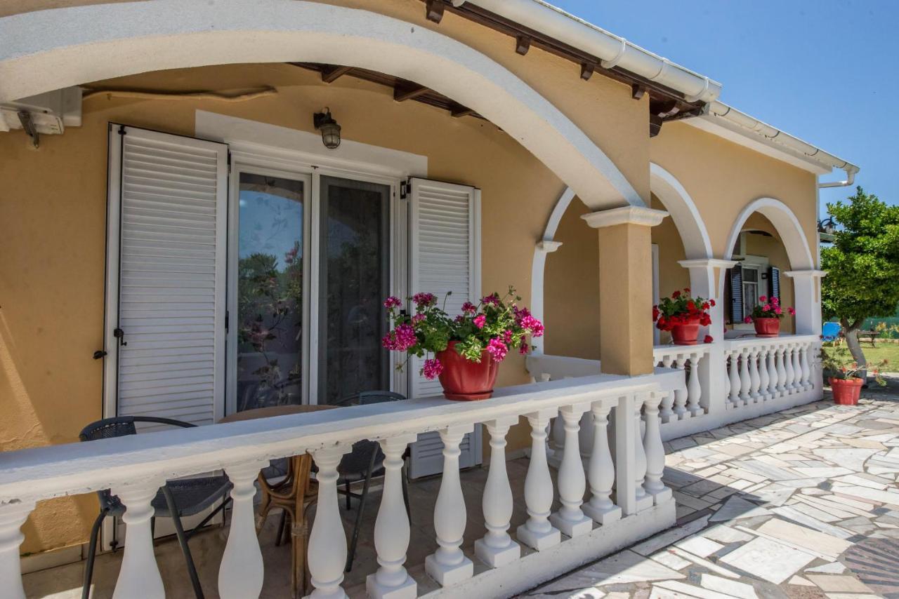 Villa Eleni Holidays Resort With Swimming Pool, Сидарион Экстерьер фото