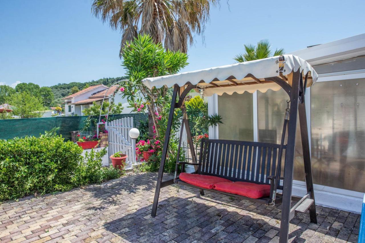 Villa Eleni Holidays Resort With Swimming Pool, Сидарион Экстерьер фото